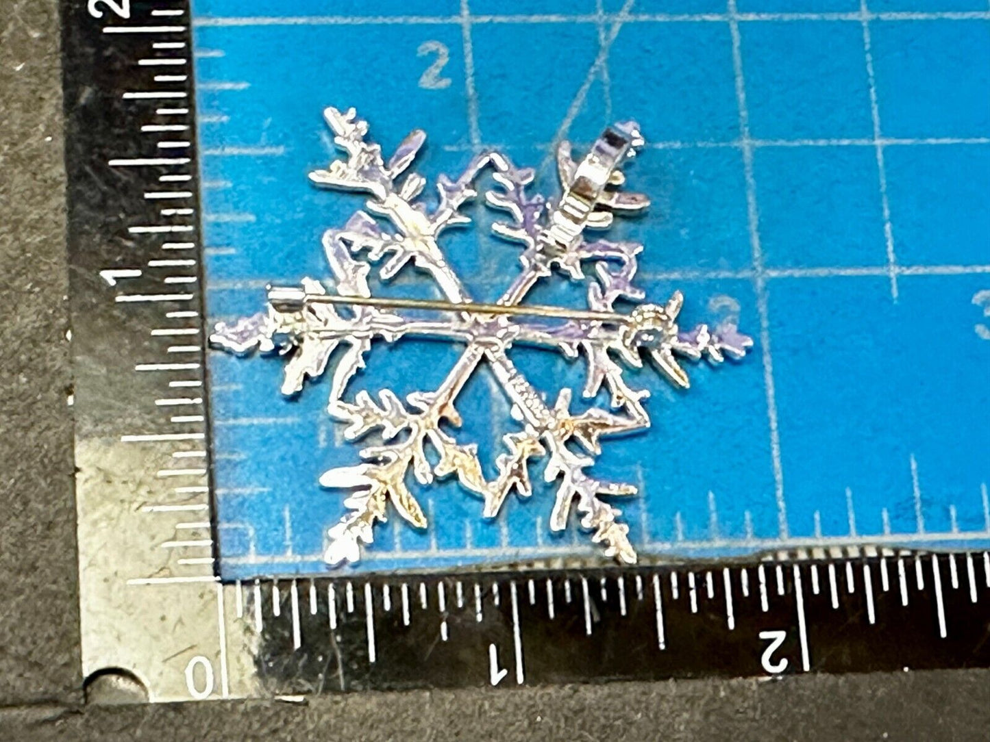 Beautiful Snowflake Cutout Silver Gold Tone Brooch Pin Signed by Best