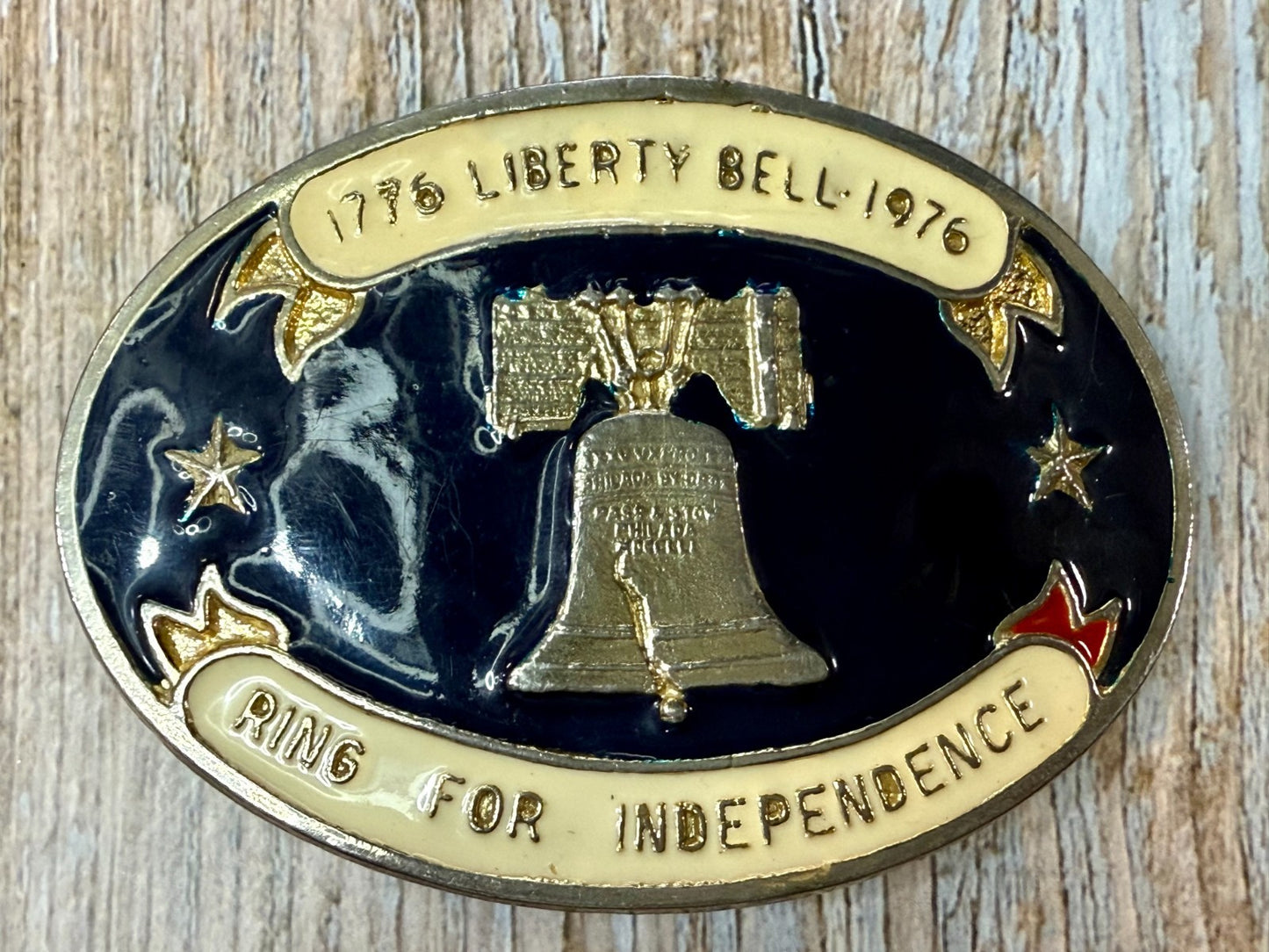 Bicentennial 1776-1976 Liberty Bell Ring Independence Commemorative Belt Buckle