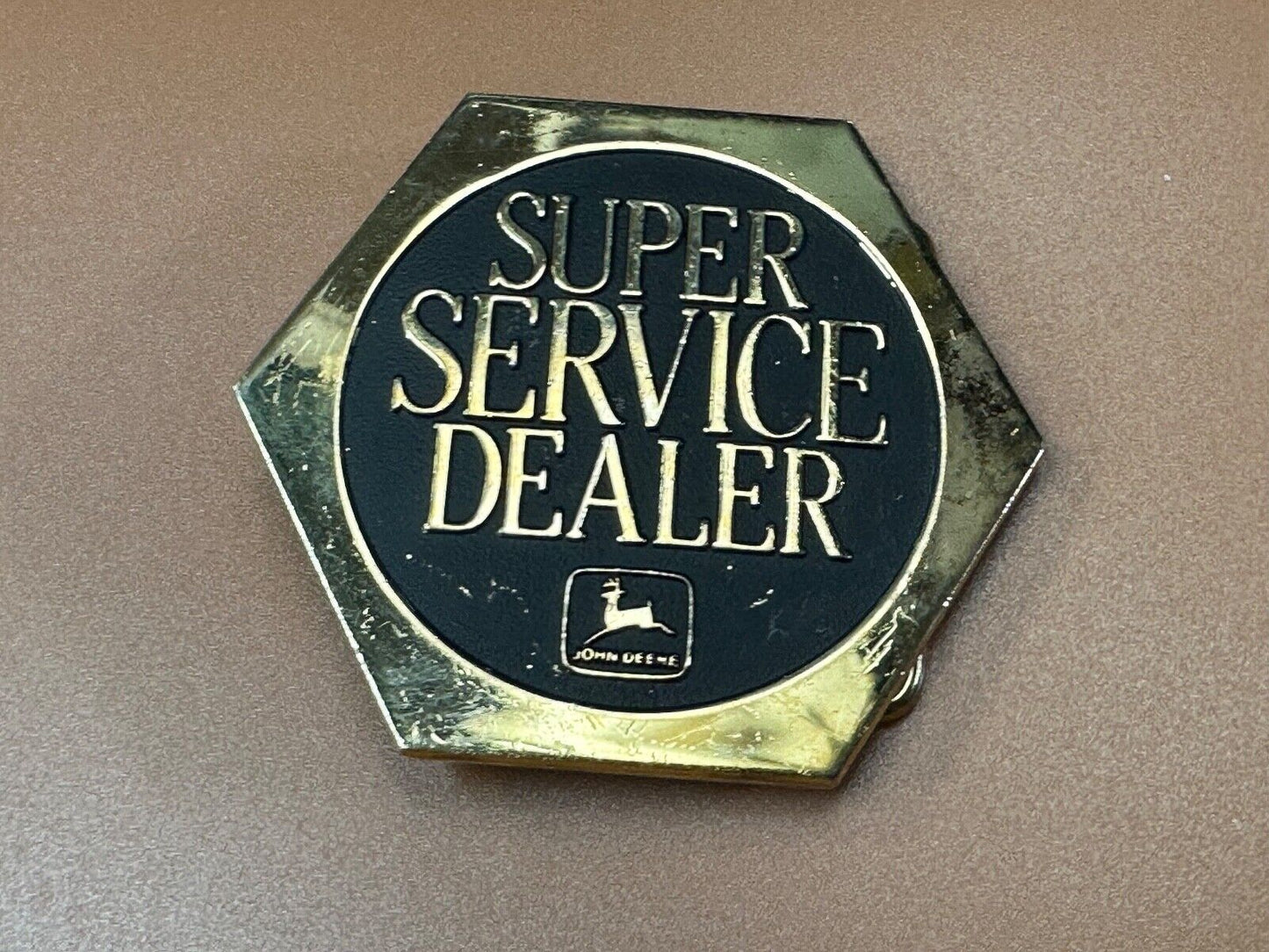 1988 John Deere & Co Tractor Super Service Dealer Vintage belt buckle