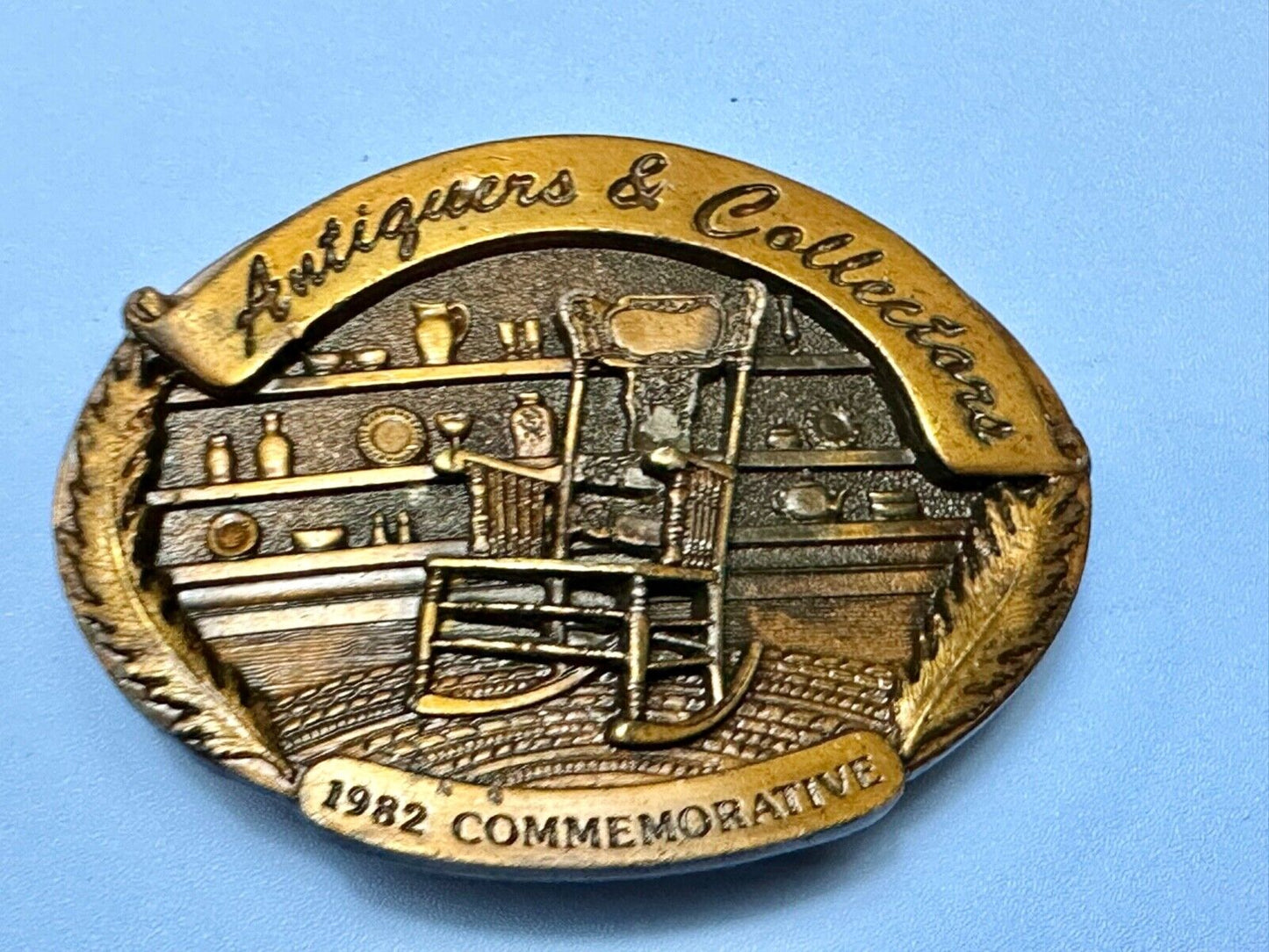 Antiques and collectables dealers 1982 Commemorative rocking chair belt buckle