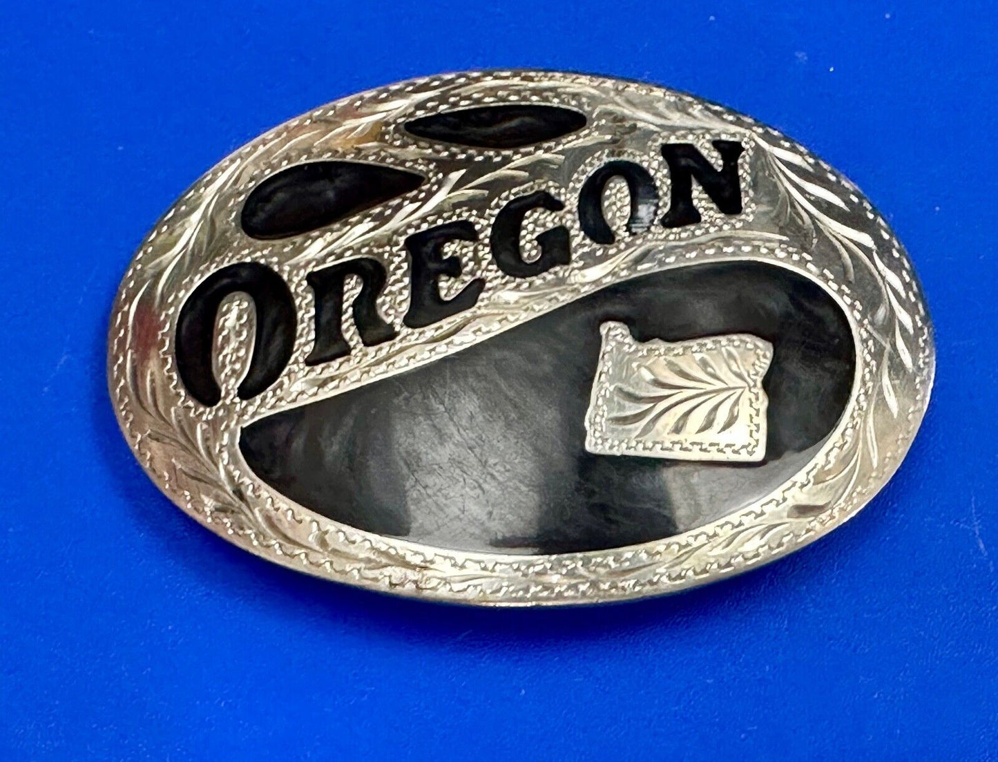 The Great State of Oregon Vintage inlaid ADM Silversmith Collection belt buckle