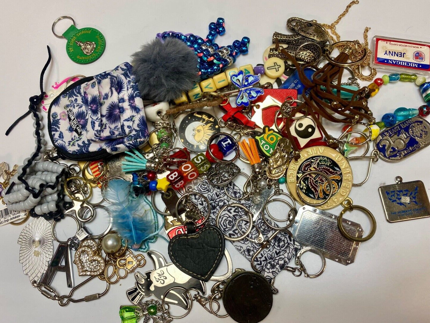 32 OZ Mixed Keychains Resale Bulk Lot, Junk Drawer Grab Bag - Perfect Gifts!
