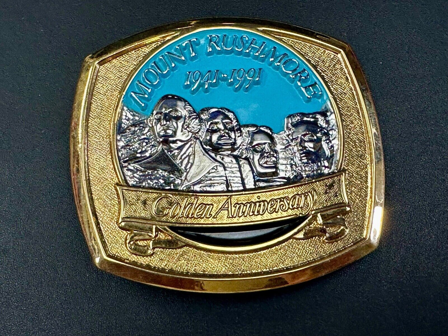 1991 Mount Rushmore 50th Golden Anniversary Limited Edition belt buckle