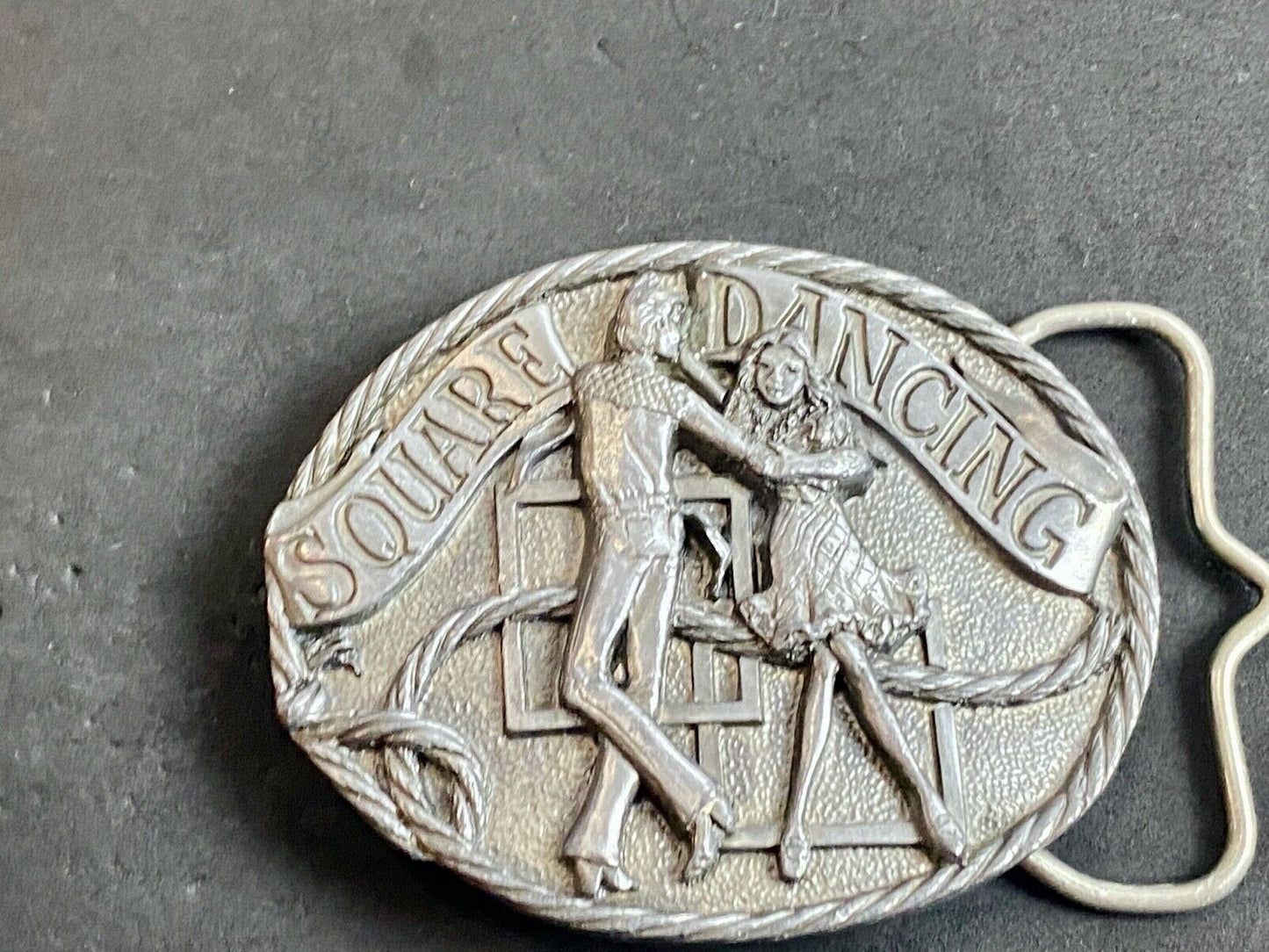 vintage 1986 Romantic Couple square dancing C+J INC belt buckle