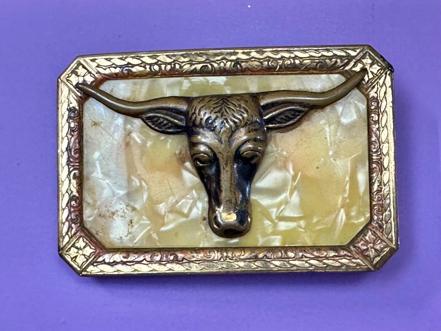 Texas Longhorn - Western Retro Yellow Color Swirl on gold tone Belt Buckle