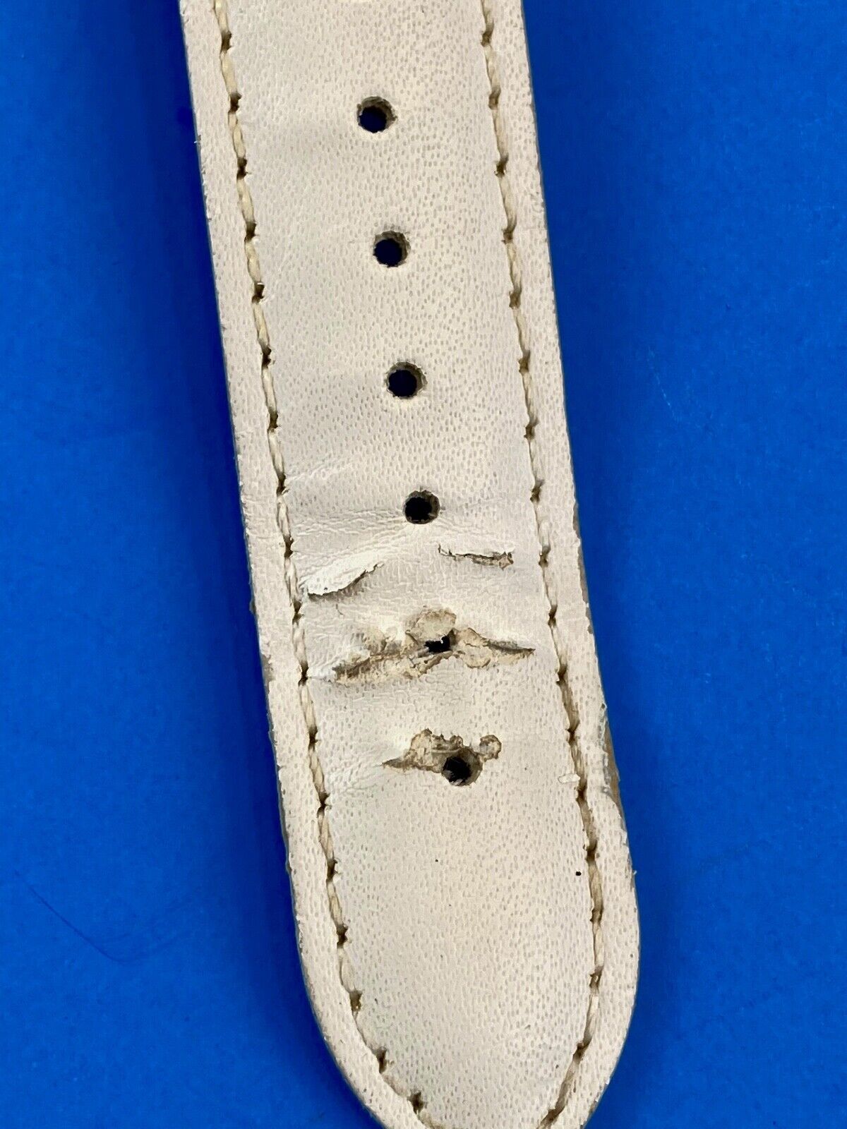 Bijoux Terner Women's Lades Dress Watch 6327- White Band - Fresh Battery