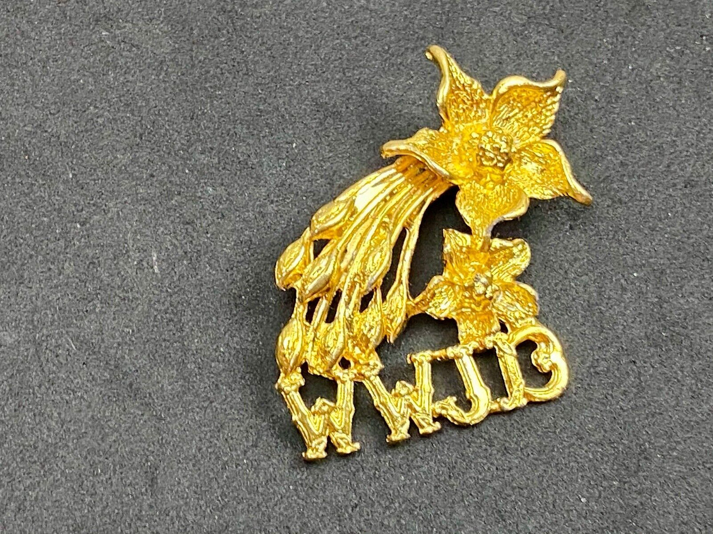 Vintage Brooch Pin WWJD What Would Jesus Do Flowers Gold Tone