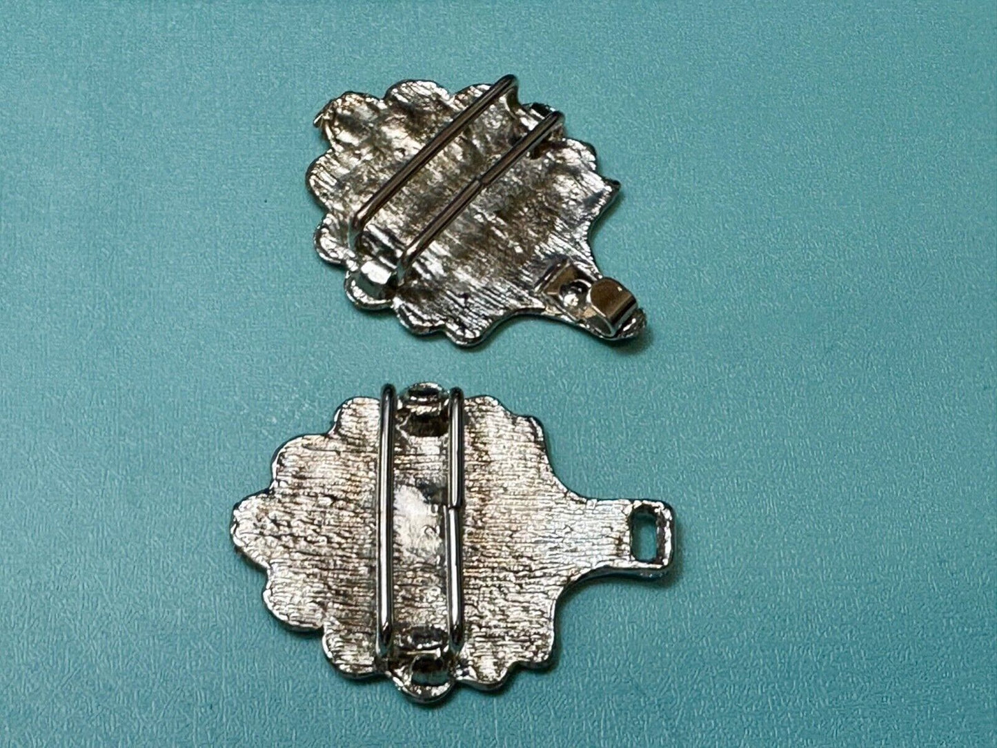 Vintage Abstract leaf shaped Two piece Interlocking silver tone belt buckle