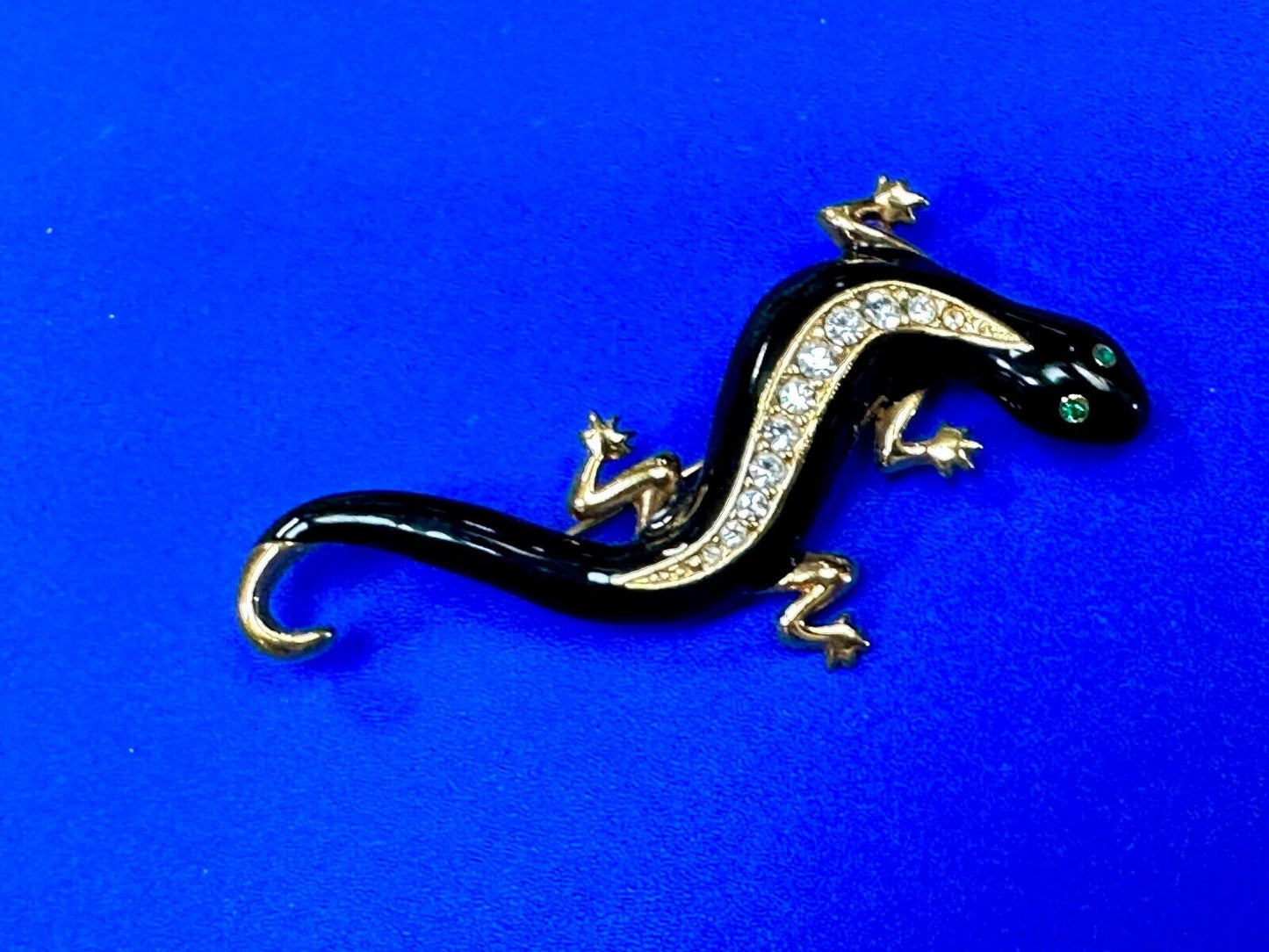 Avon signed Gecko Iguana Jeweled gold tone figural brooch pin