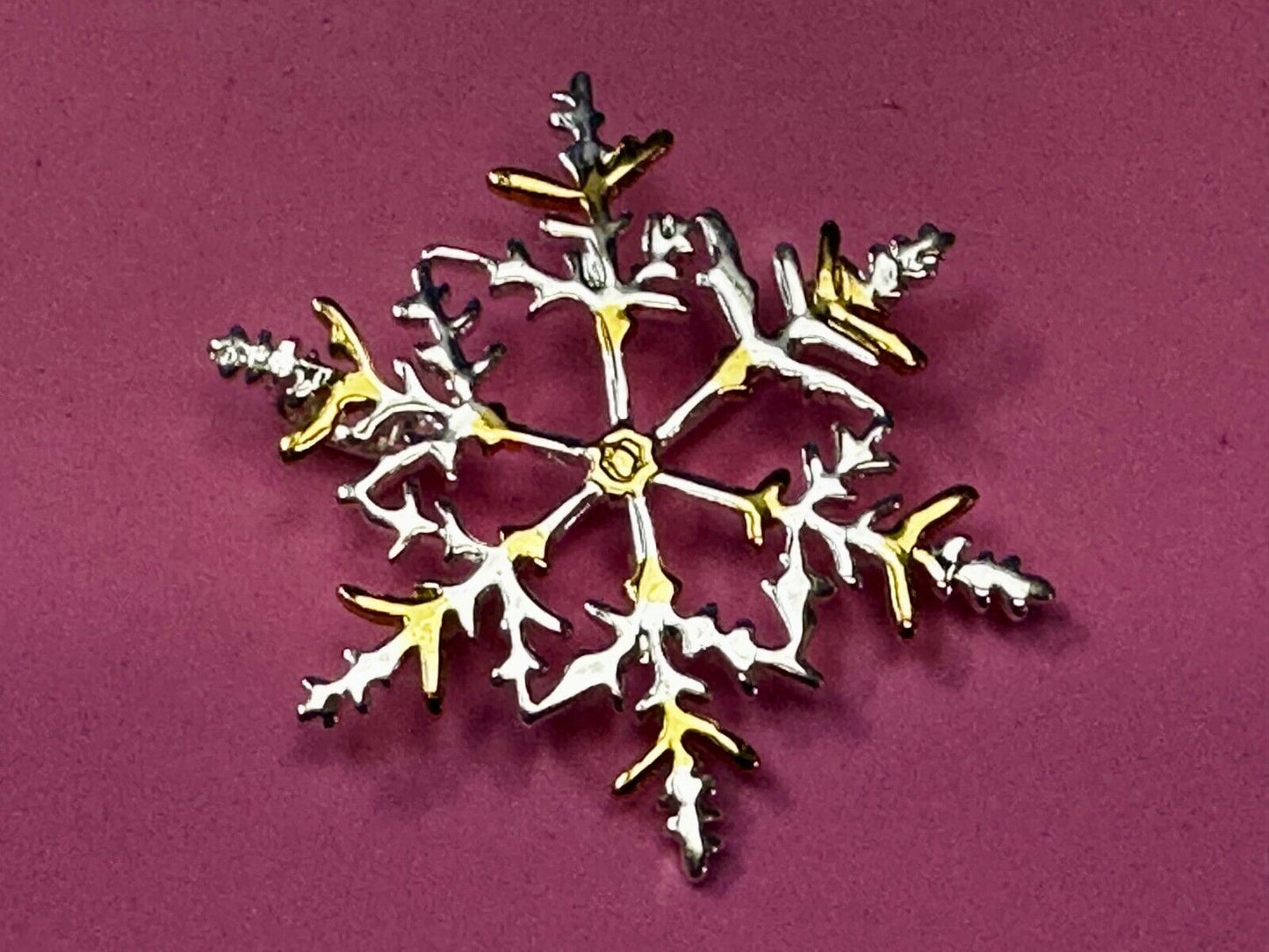 Beautiful Snowflake Cutout Silver Gold Tone Brooch Pin Signed by Best