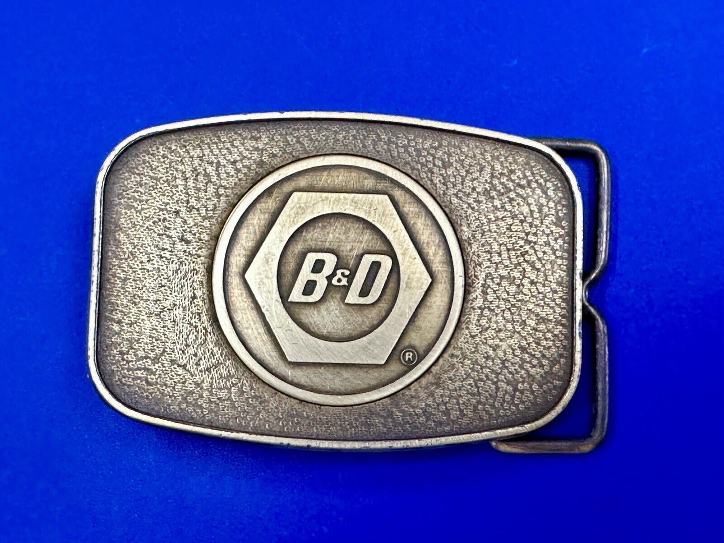 Vintage B&D Company belt buckle - Nut Logo Embalm Construction equipment?