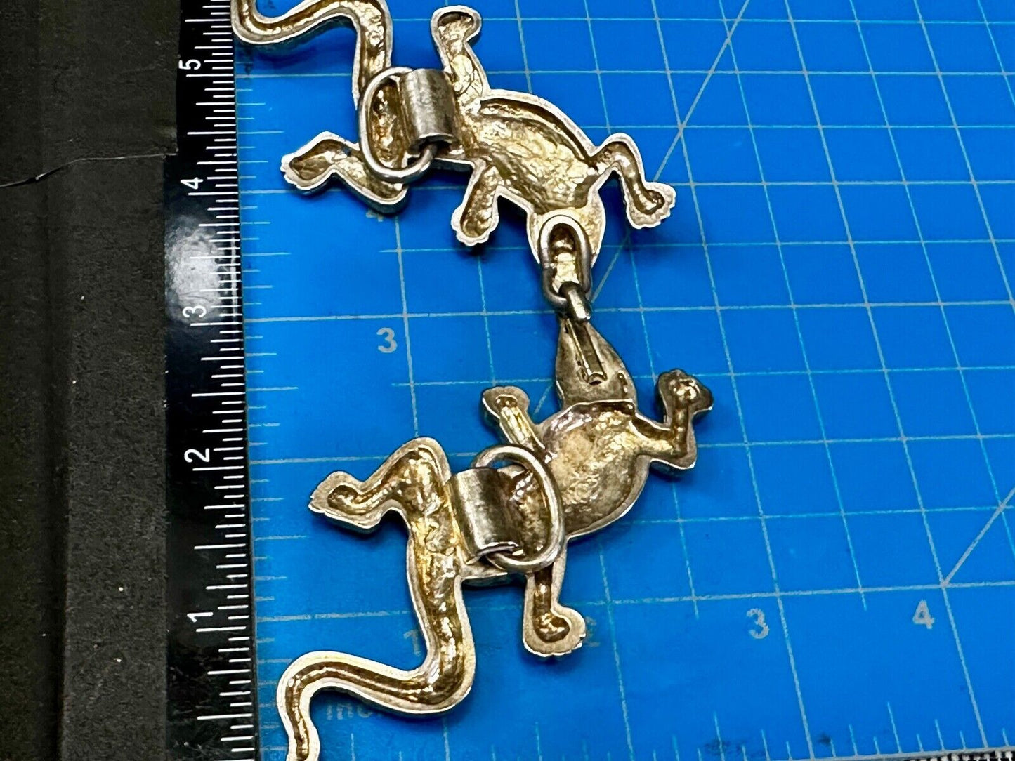 Alligators Crocodiles multi segmented gold tone large Vintage Belt Buckle Loops