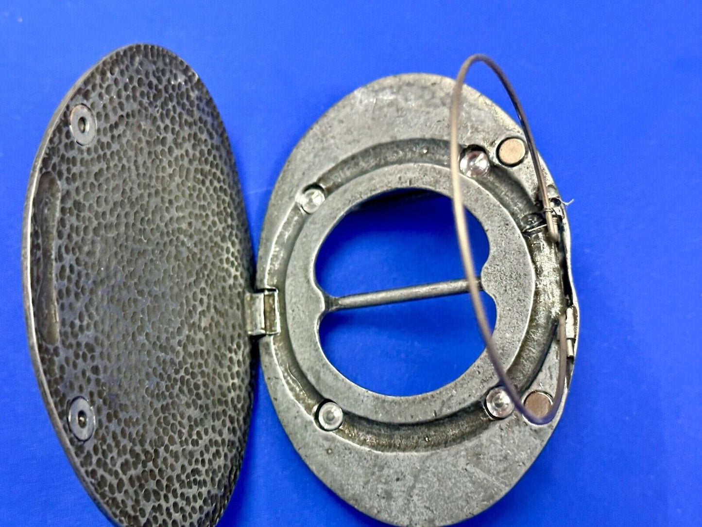 The Beer Buckle Beverage Can Holder Belt Buckle Made in USA Bev Buckle