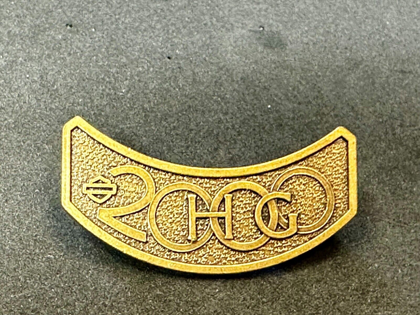2000 NOS Harley Davidson Owners Group HOG Pin for Jacket or Vest