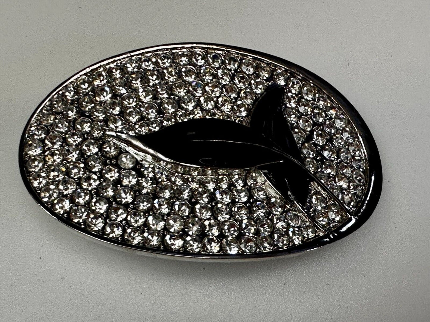 Black Leaf Design Silver Tone Clear Rhinestone Covered Oval Designer Belt Buckle