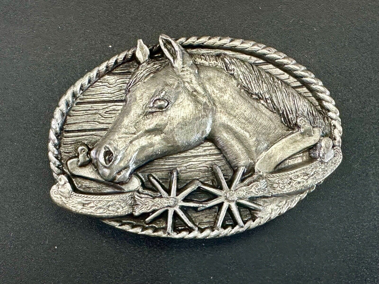 Vintage 1983 Cowboys Horse Lovers spurs siskiyou RARE belt buckle