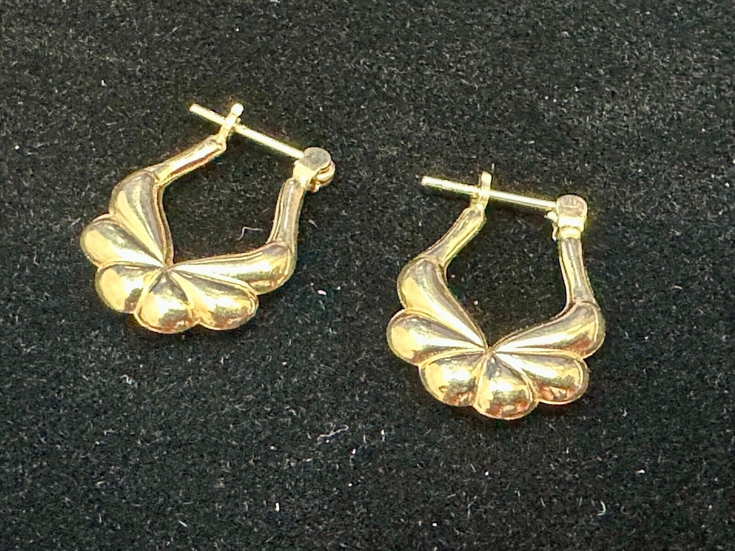 Vintage Art Deco 14K Polished Small Hoop Gold Earrings Puffy Ear Rings