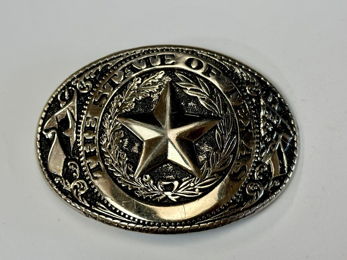 The great state of TEXAS - Tx Star Flag - Silver tone vintage belt buckle