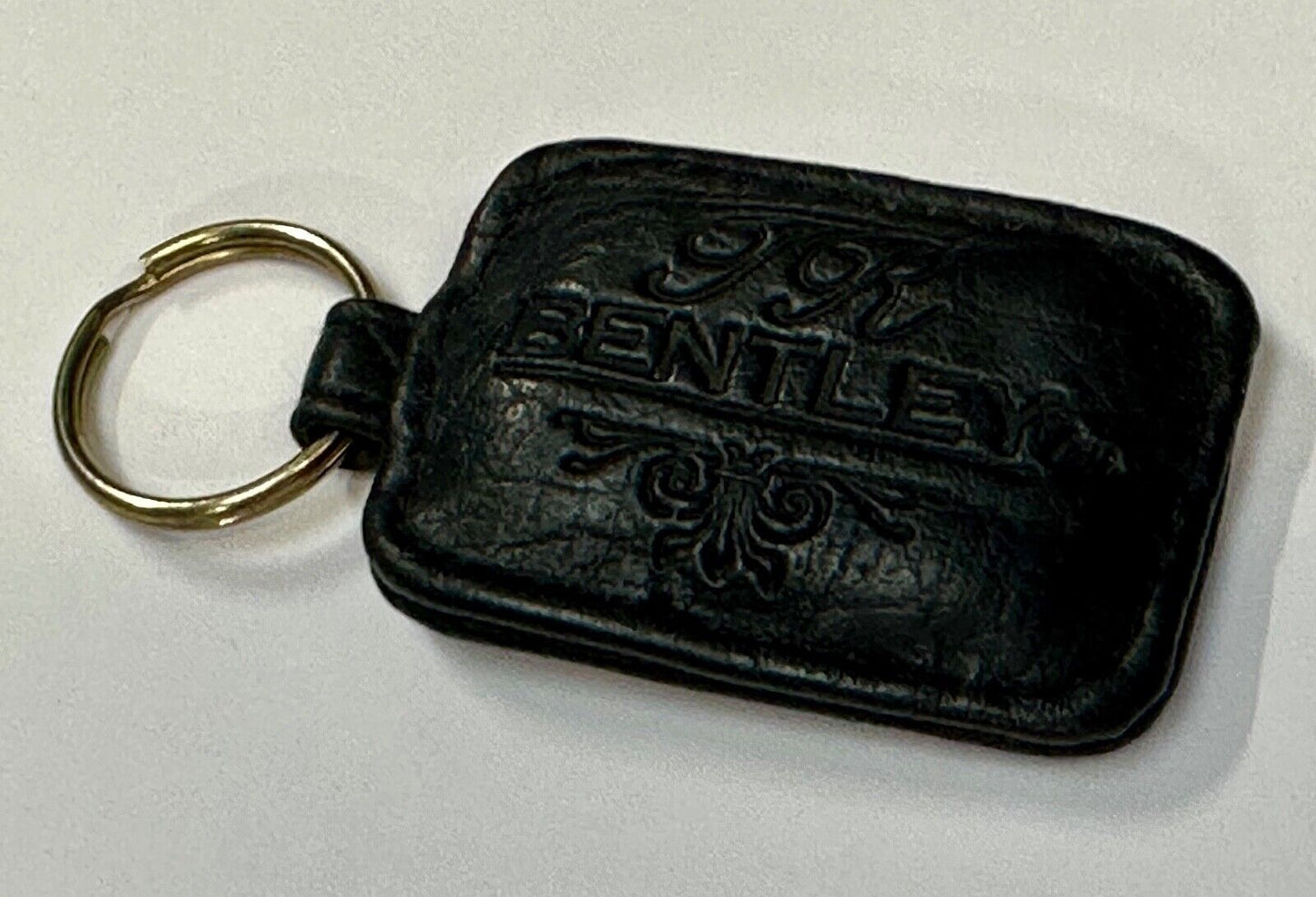Bentley TR Soft Leather Fob Car Key Chain Ring Car Dealership Dealers Keychain