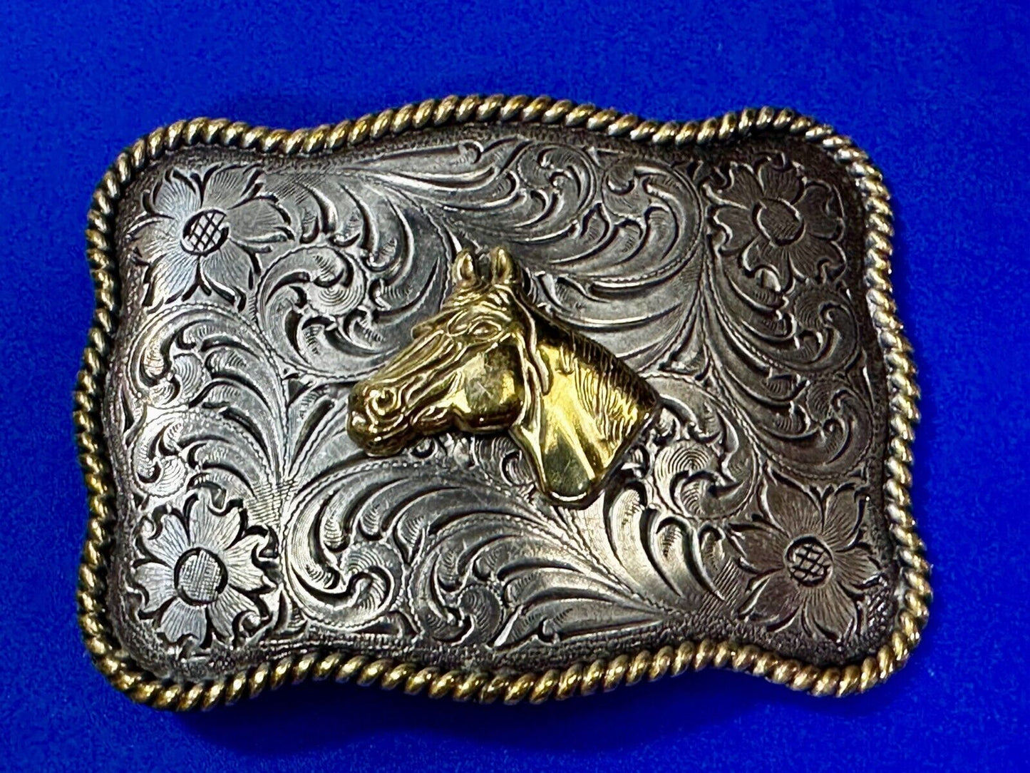 Beautiful Horse Head Centered Flower Swirl Two Tone Western Cowboy Belt Buckle