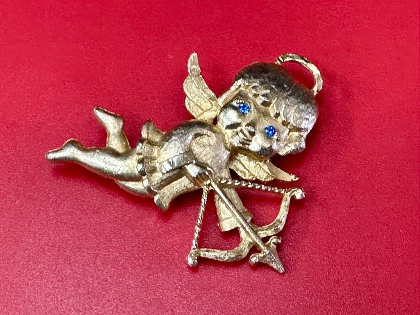 Adorable Angle Cupid w/ blue eyes! Love Arrows Mamselle signed brooch pin