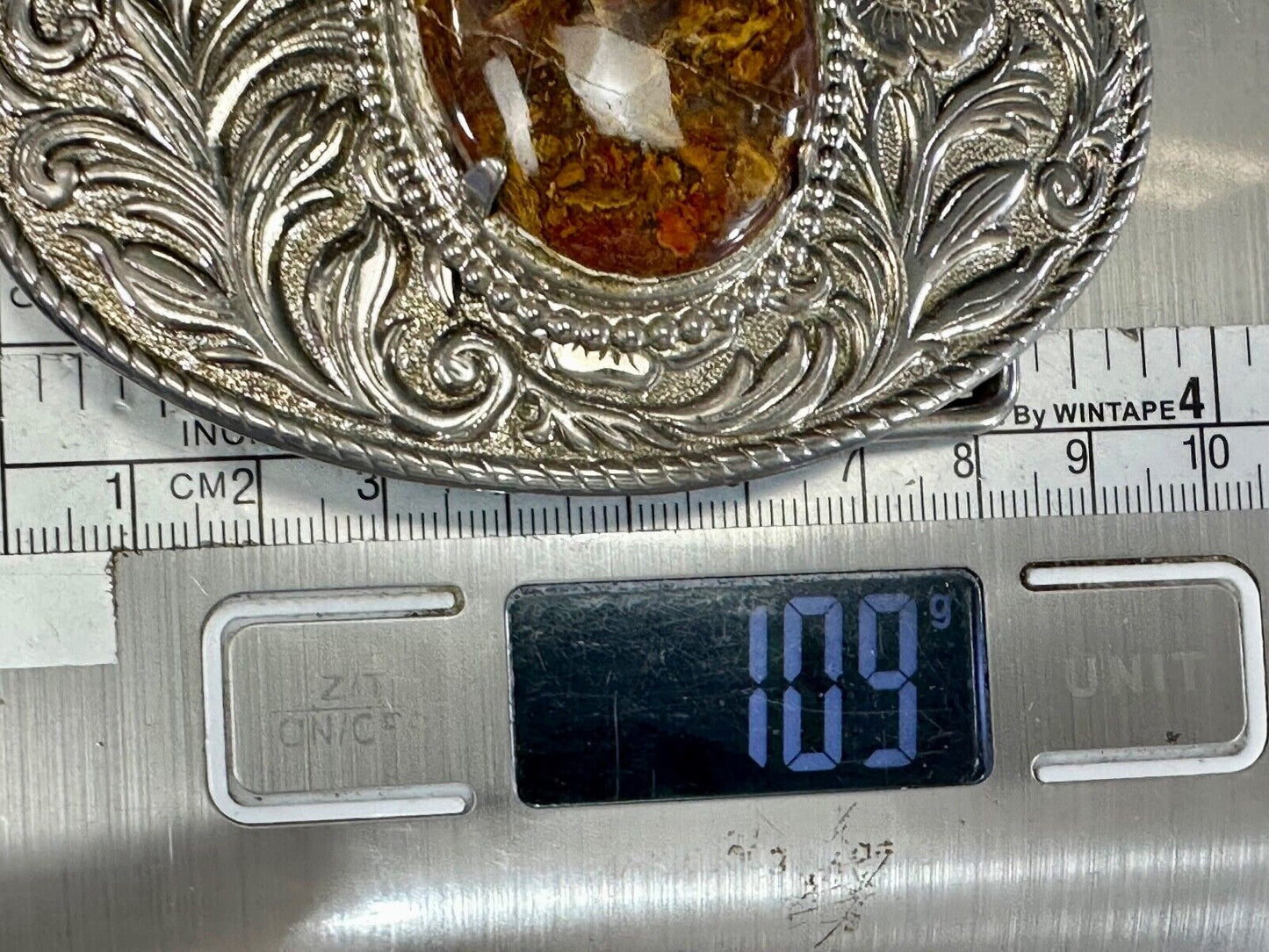 Beautiful cabochon cab stone centerpiece on western silver tone belt buckle