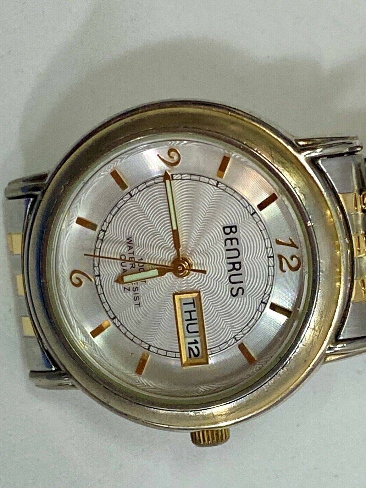 Benrus Day Date Bnw708 Two Tone Stretch Band Watch Working Well, Fresh Battery!