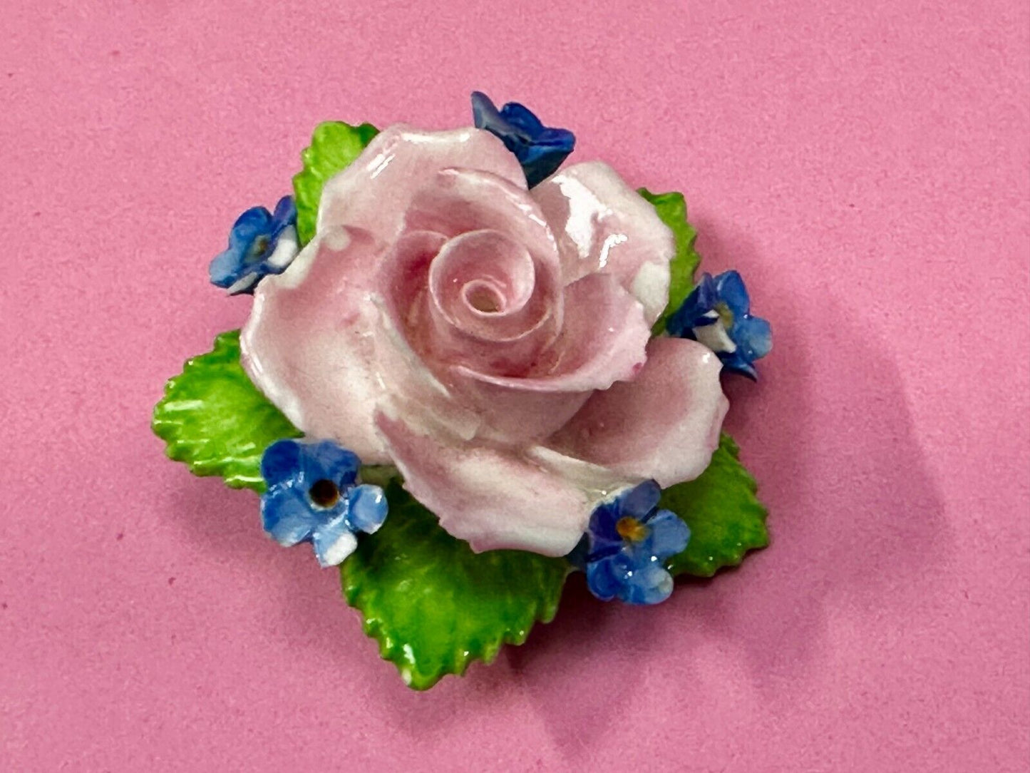 Beautiful Rose Flower Bouquet Brooch Pin Denton China Made in England