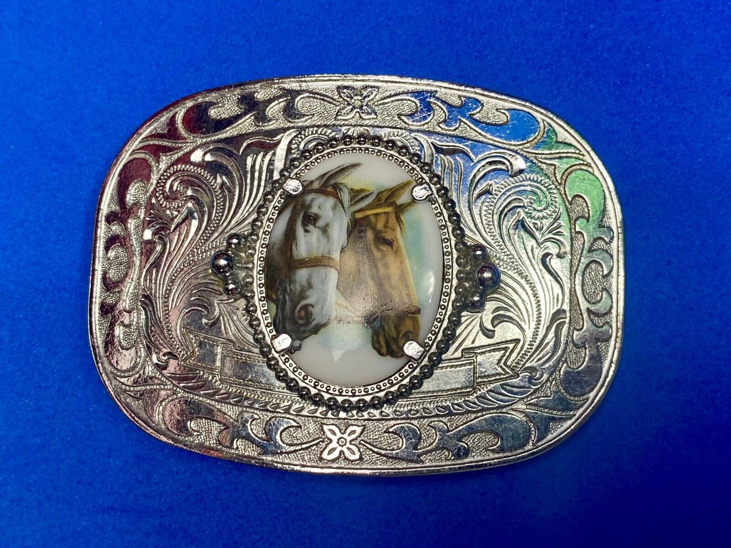 Beautiful Two Horse Bust Head's Photo Picture Western Centerpiece Belt Buckle