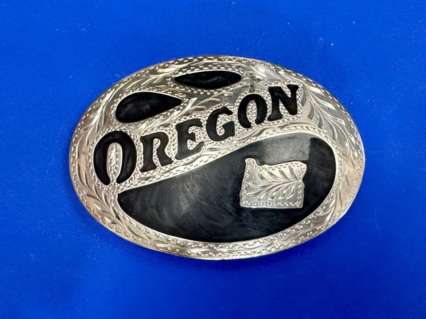 The Great State of Oregon Vintage inlaid ADM Silversmith Collection belt buckle