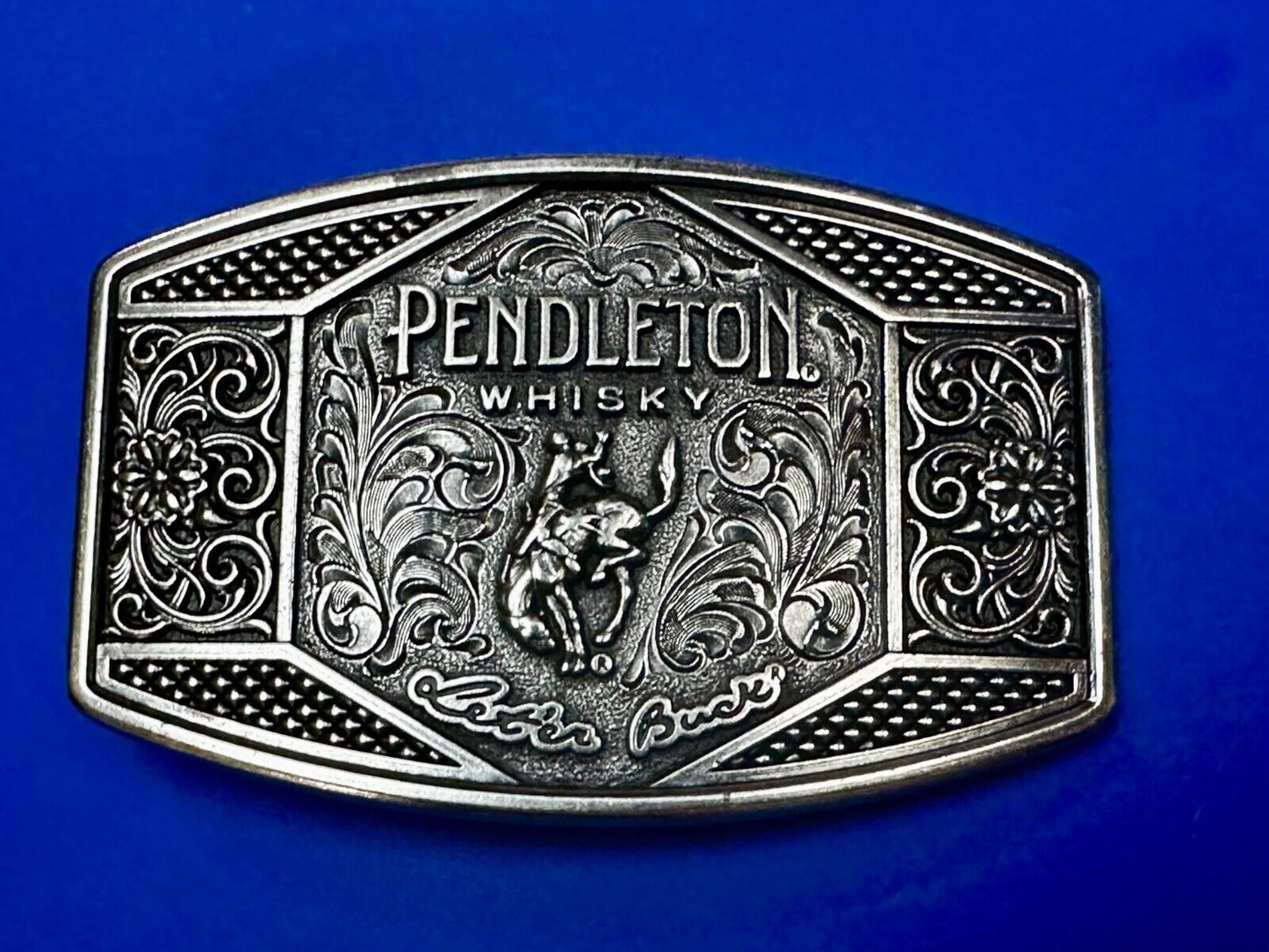 2022 Pendleton whiskey Let'er Buck Rodeo Cowboy Belt Buckle Montana Silversmiths