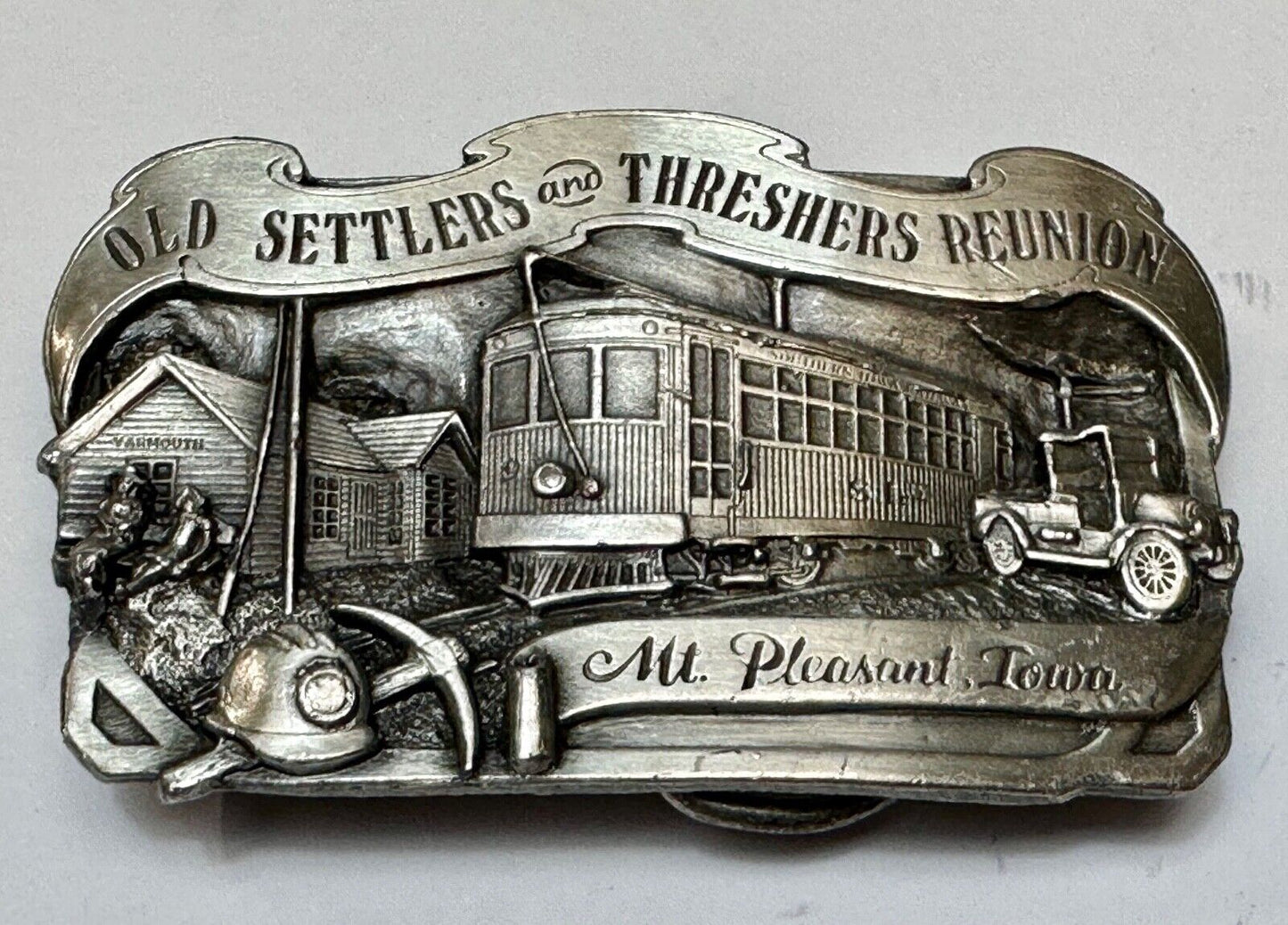 1984 Old Settlers and Threshers Reunion Midwest Belt Buckle Mt Pleasant Iowa