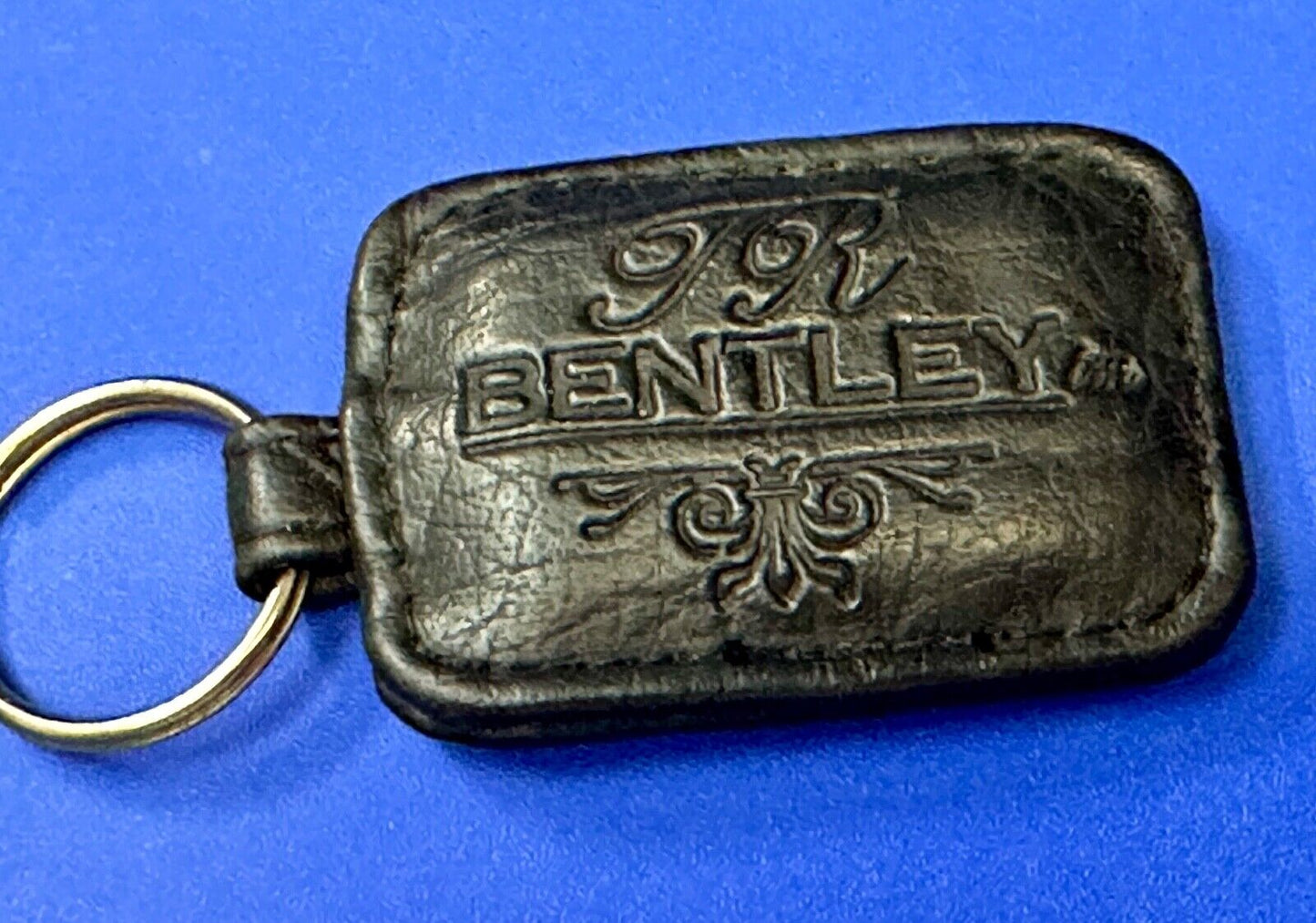 Bentley TR Soft Leather Fob Car Key Chain Ring Car Dealership Dealers Keychain