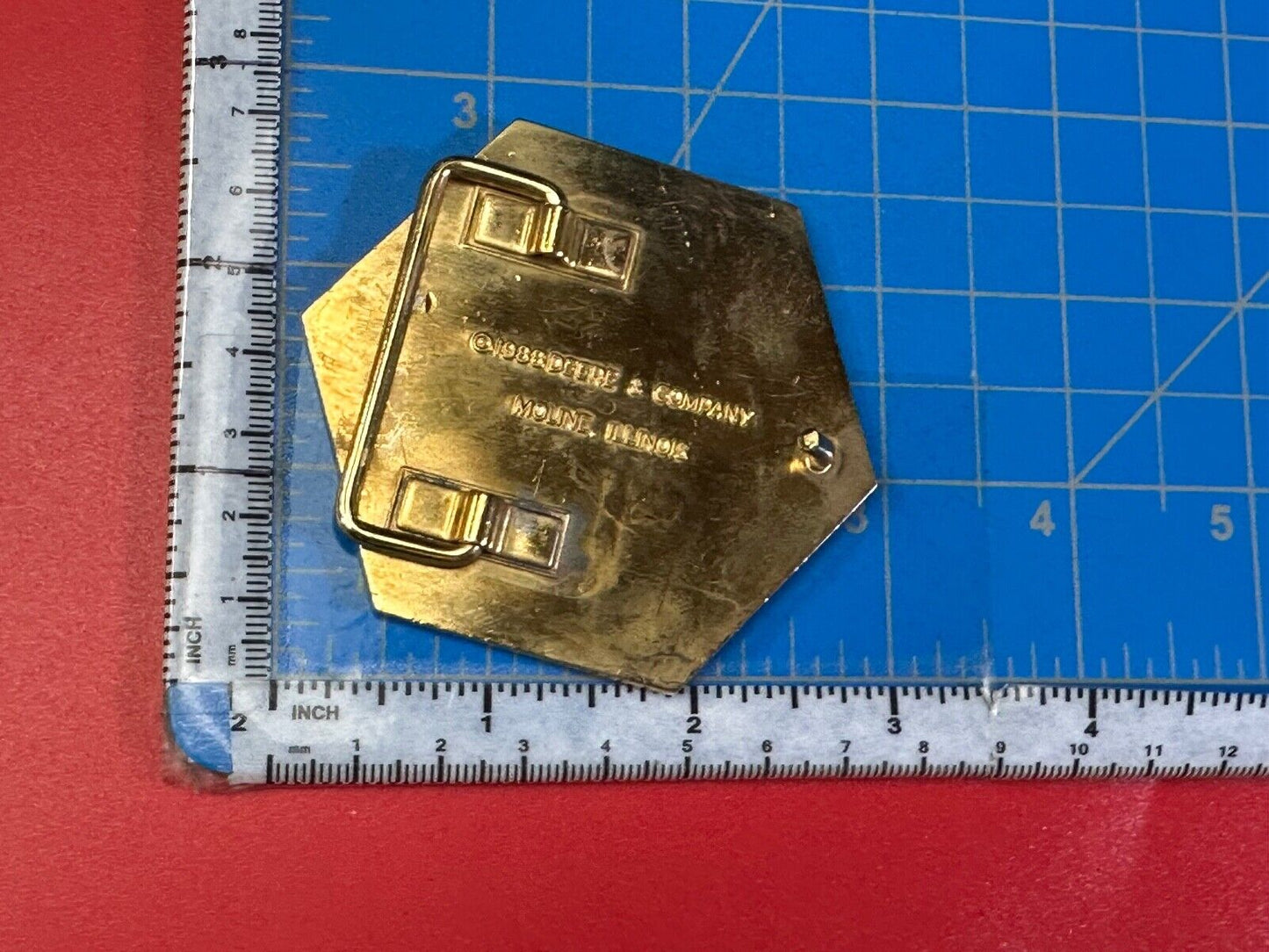 1988 John Deere & Co Tractor Super Service Dealer Vintage belt buckle