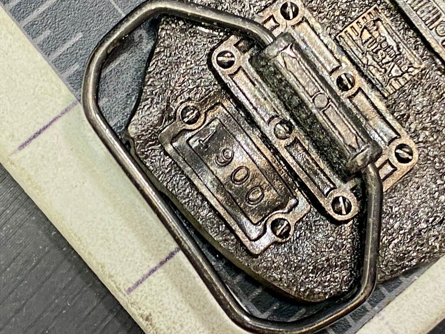 1980 Wold War II WW2 The American Veterans soldier belt buckle and proud of it!