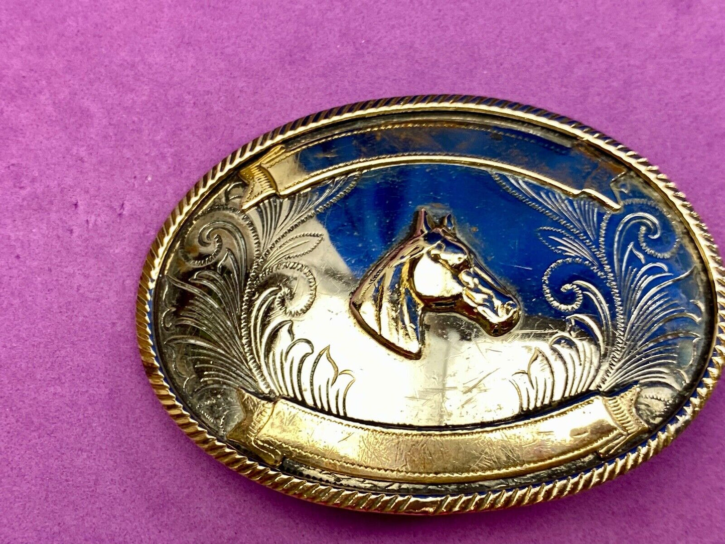 Beautiful Belt Buckle - Horse head bust made of German Silver with award scroll