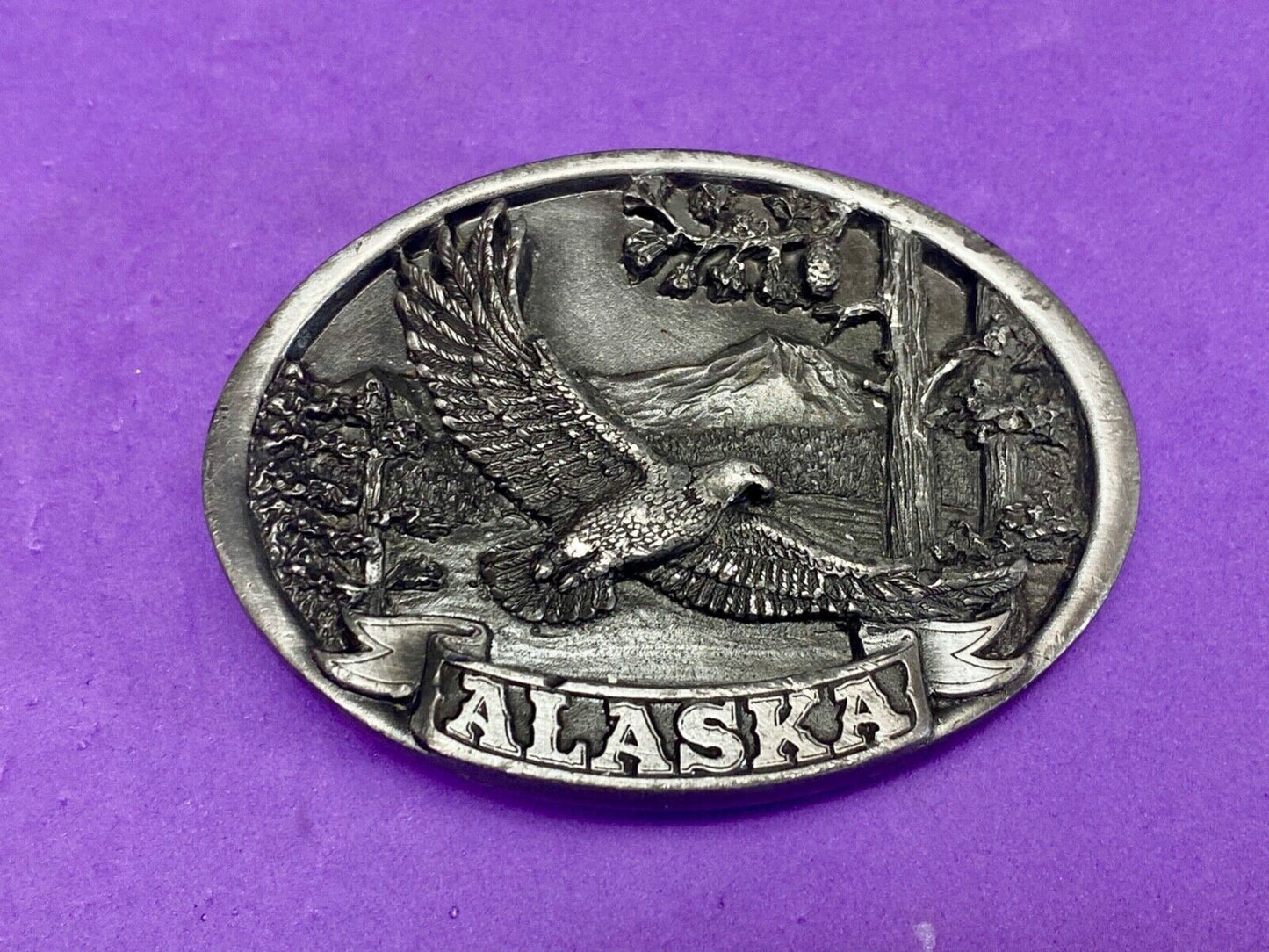 Vintage 1986 Eagle flying high over mountains Alaska belt buckle by C+-J