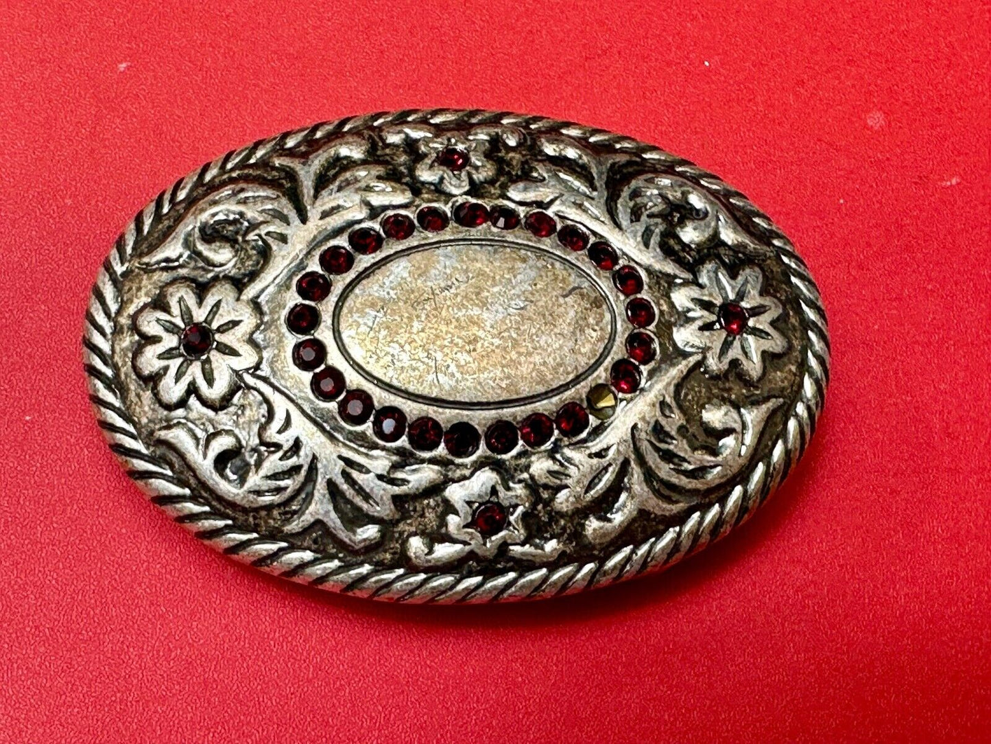 Vintage flower swirl rhinestone accented belt buckle for your center cab stone