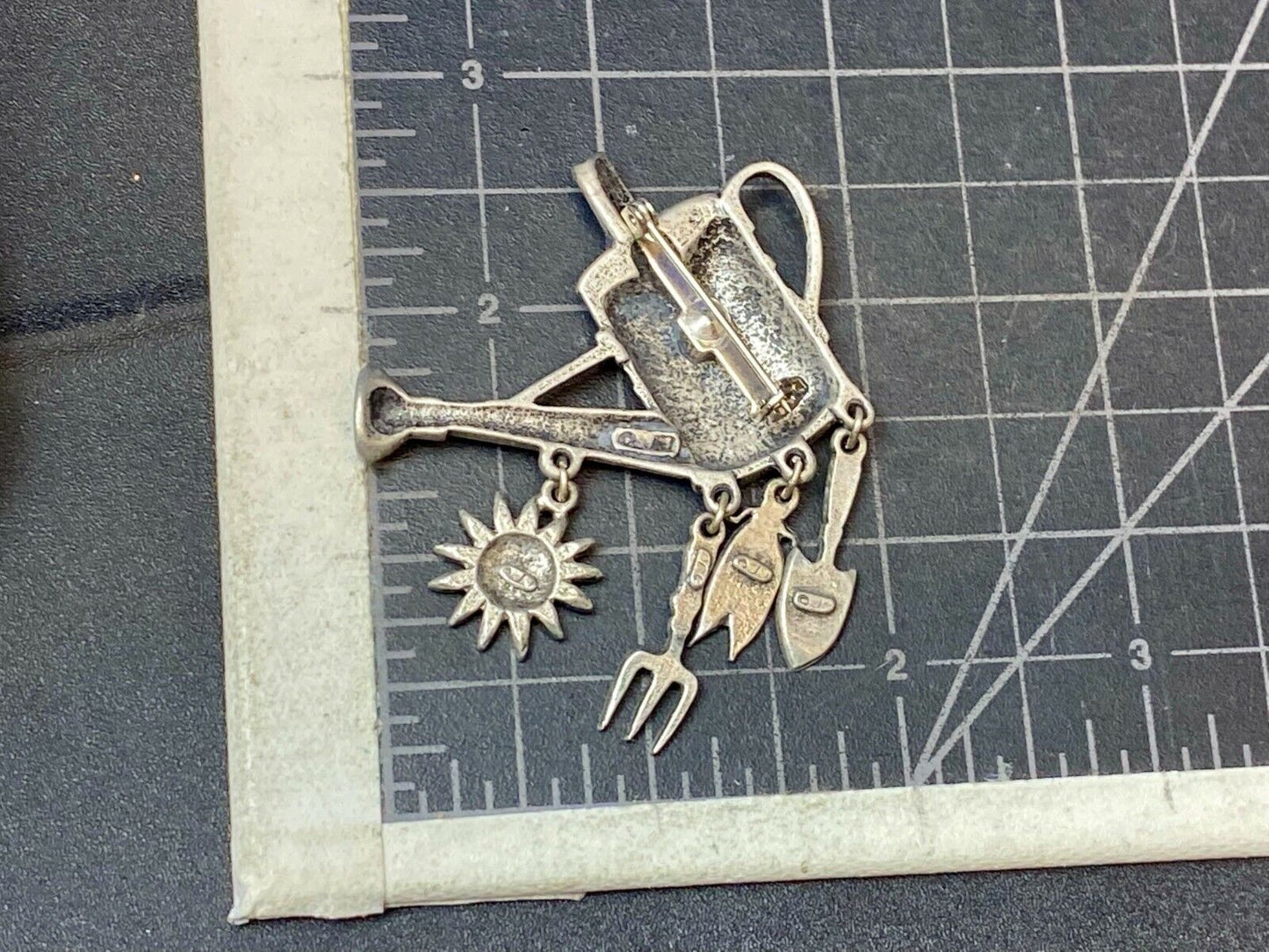 VINTAGE *J.J.*PEWTER GARDENING WATERING CAN BROOCH PIN W/THEMED FIGURAL DANGLES
