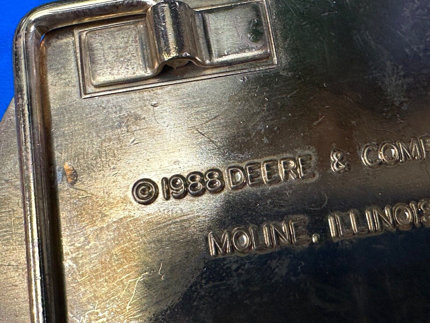 1988 John Deere & Co Tractor Super Service Dealer Vintage belt buckle