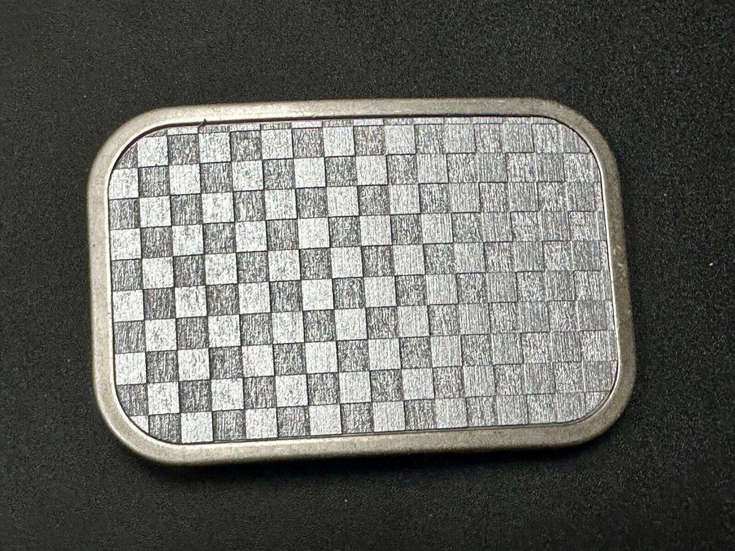 Tic Tac Toe grey WALLPAPER PATTERN Buckle Down brand belt buckle in packaging