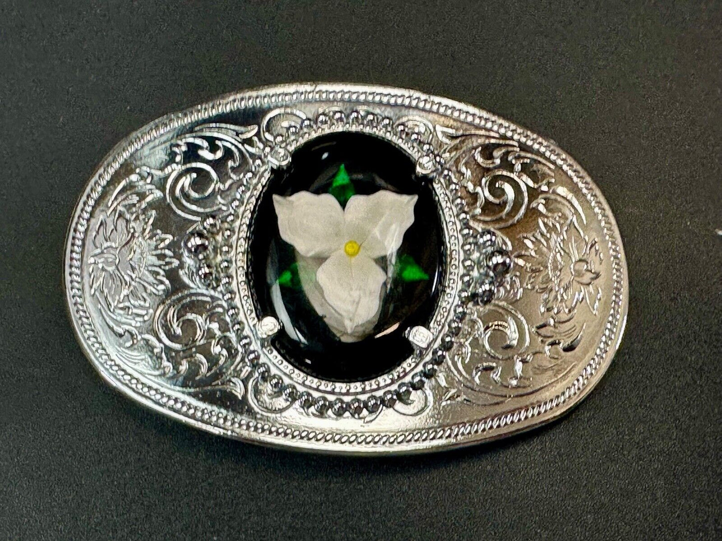 Beautiful Flower as Western oval centerpiece Cab Style belt buckle