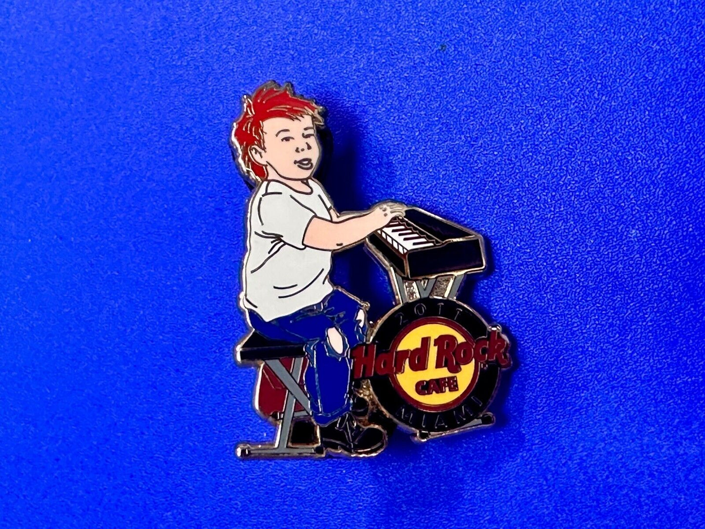 2011 Miami FL Keyboard Player Hard Rock Cafe Baby Rocker collectors pin