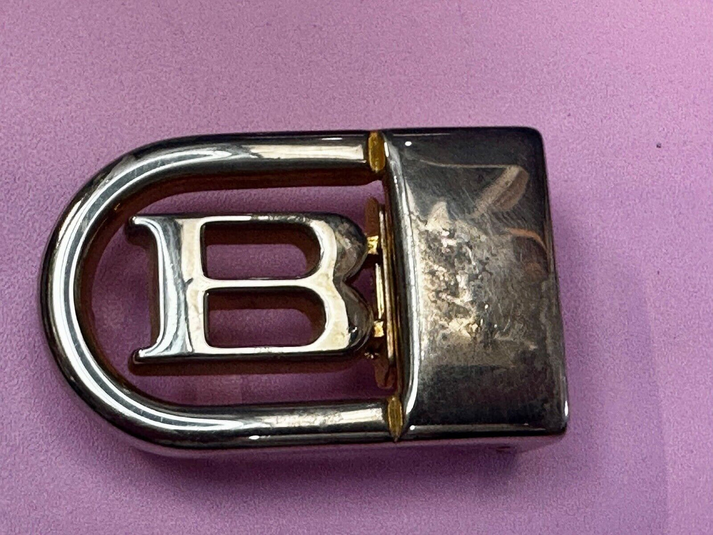 B - Letter Initial Monogram Vintage Gold tone swing arm small belt buckle