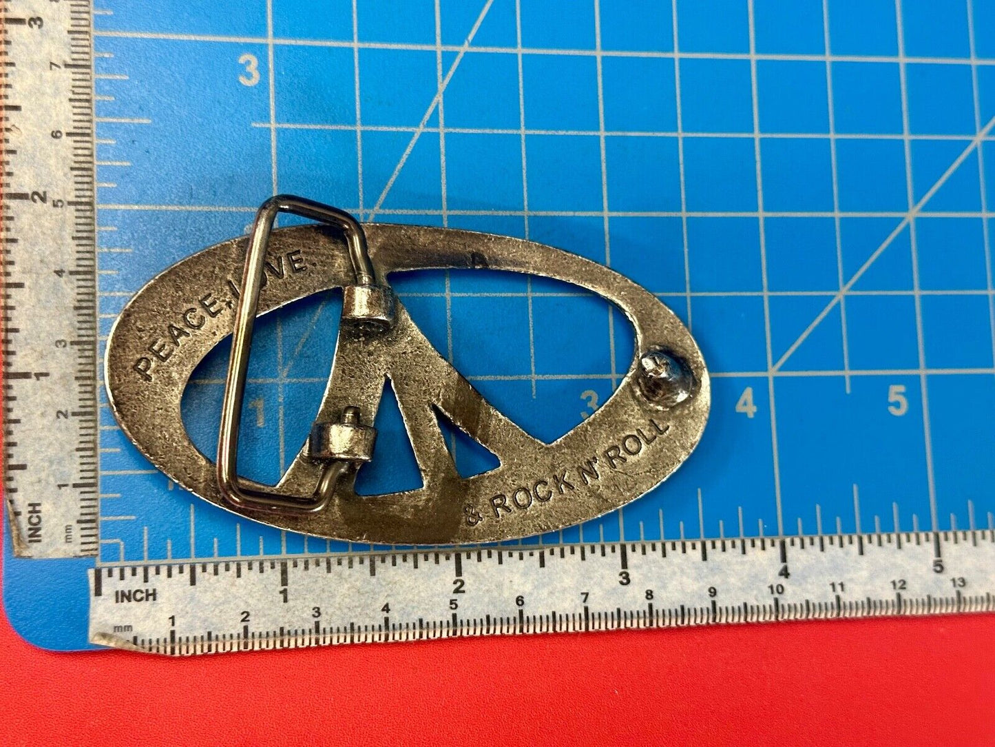2OH Peace love & Rock & Roll gold color belt buckle