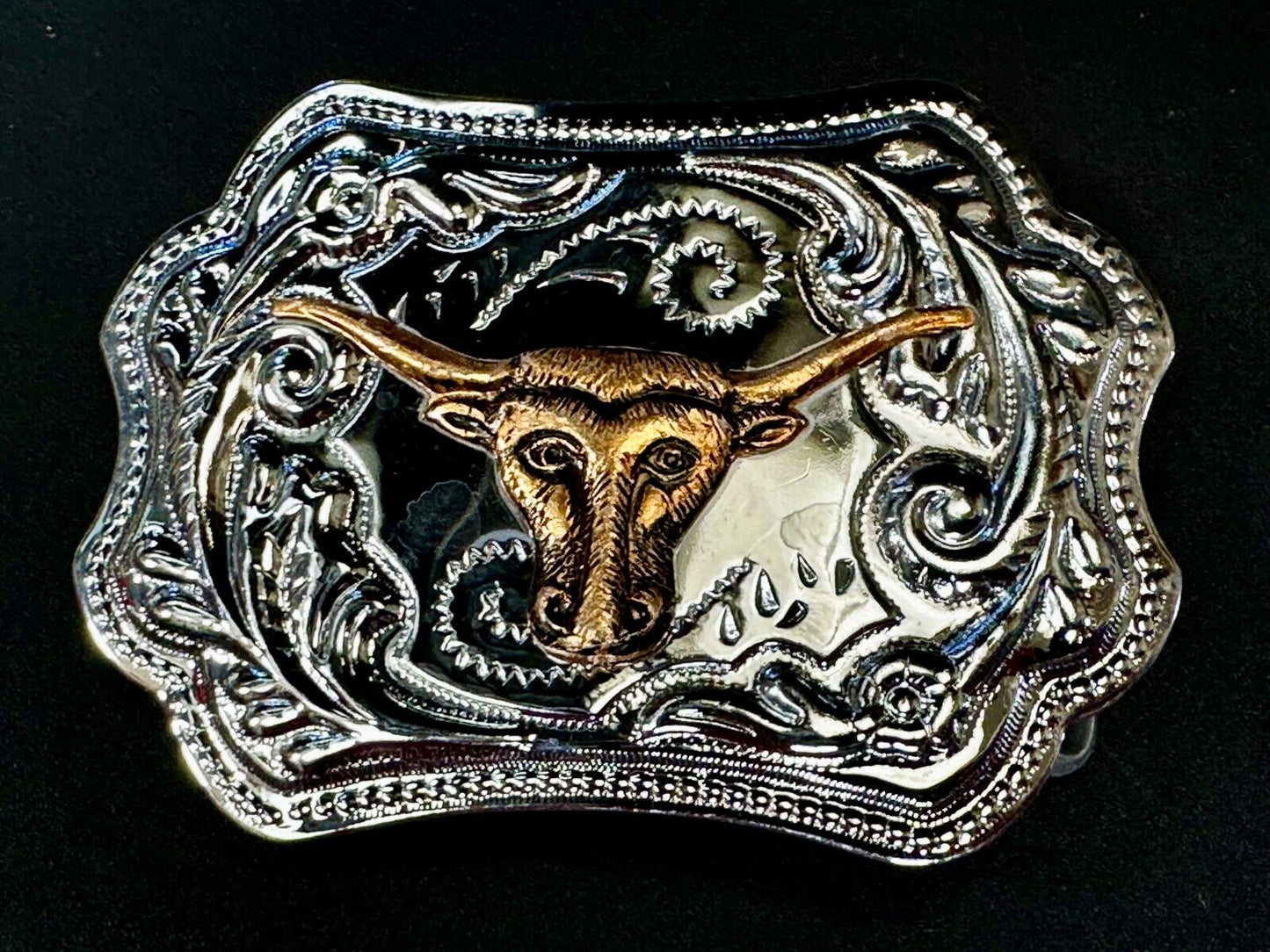 Texas Longhorn Rodeo Steer Bull Vintage Two Tone Western Cowboy's Belt Buckle