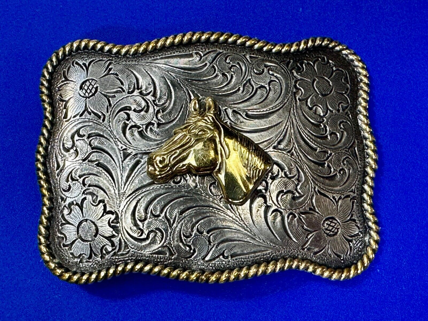 Beautiful Horse Head Centered Flower Swirl Two Tone Western Cowboy Belt Buckle