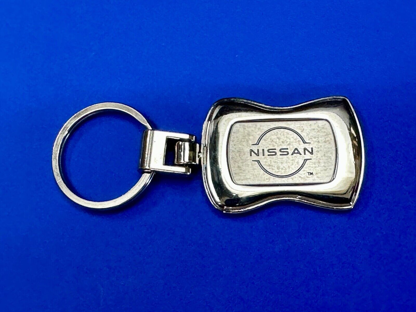 Sutherlin Nissan of Florida car truck dealers logo emblem Keychain - Key Ring