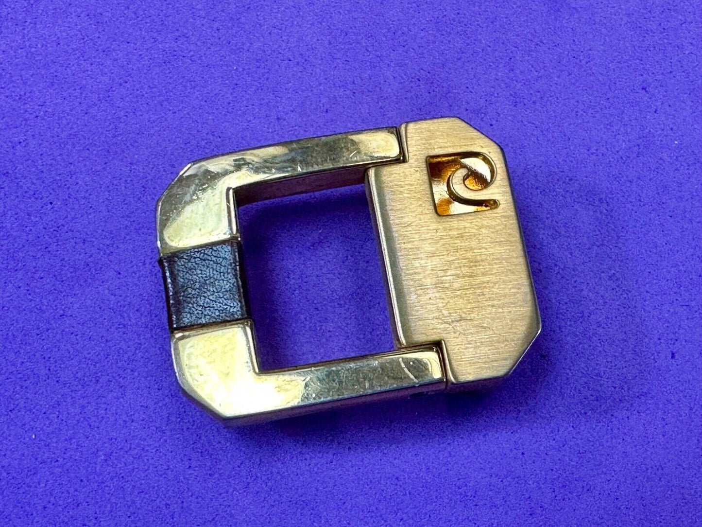 vintage Cardin small gold tone belt buckle