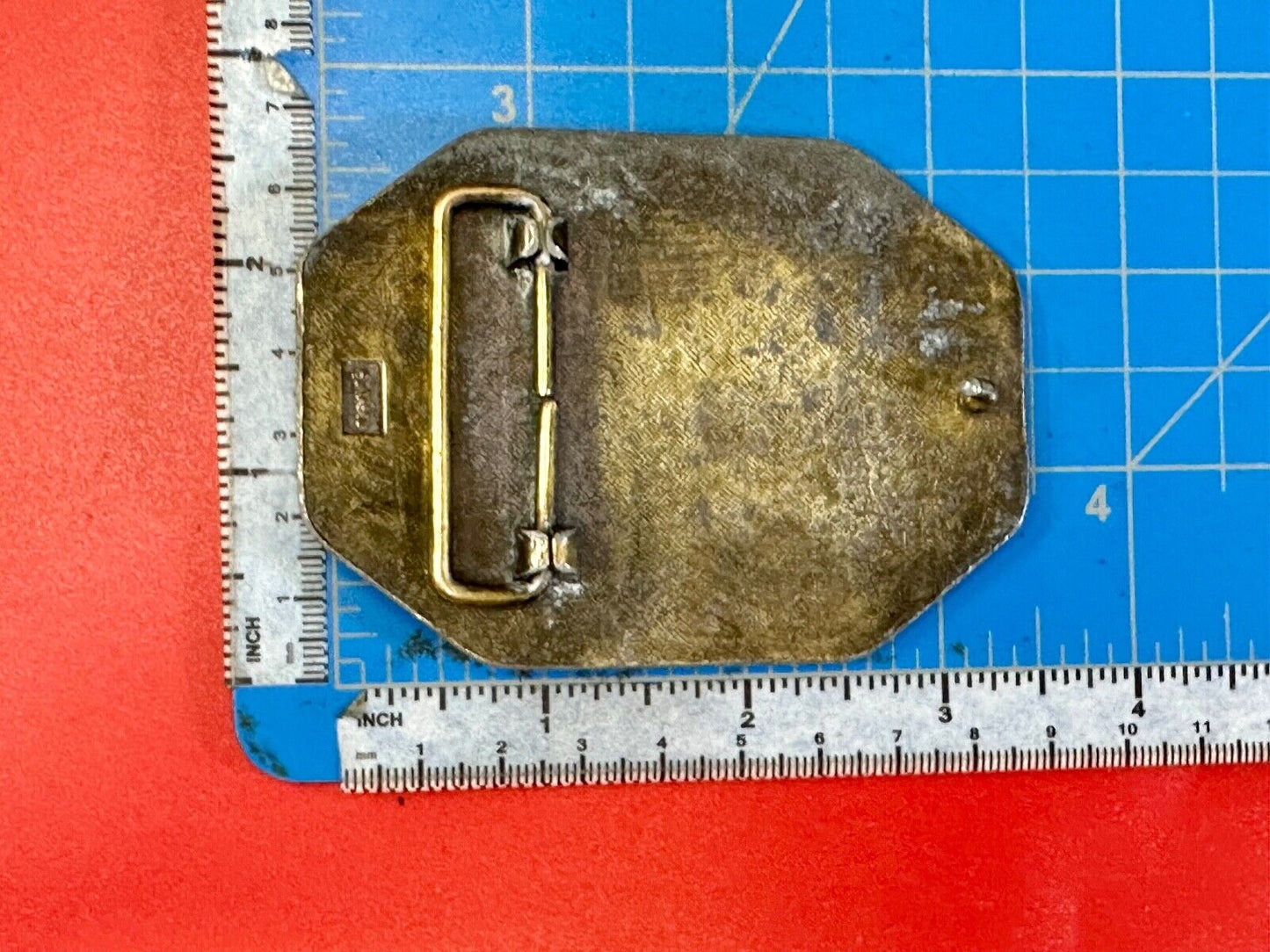 Train Engine Steam Locomotive RR collectors Vintage 70s belt buckle by Avon